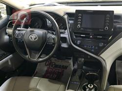 تۆیۆتا کامری